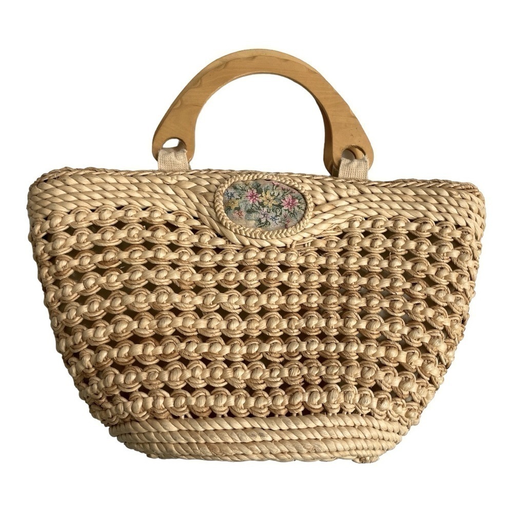 Vintage Straw Tote with Floral Needlepoint Patch and Wooden
Handles - Picture 6 of 9